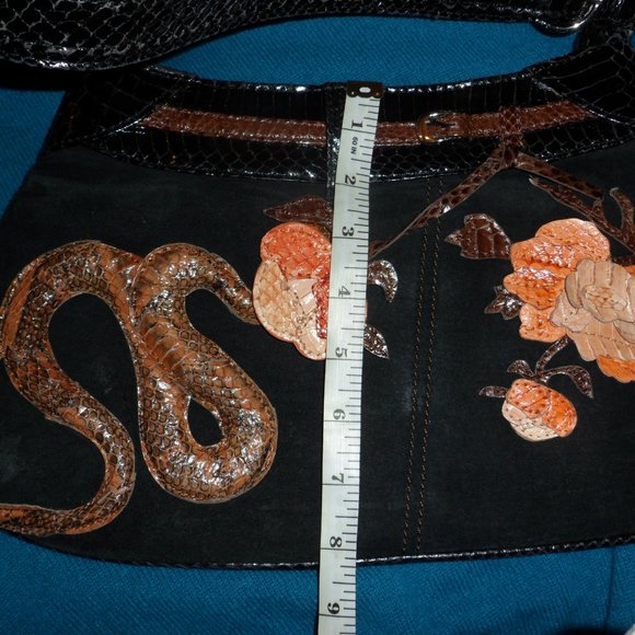 Tosca Blu Snakeskin Suede Purse - Picture 8 of 9